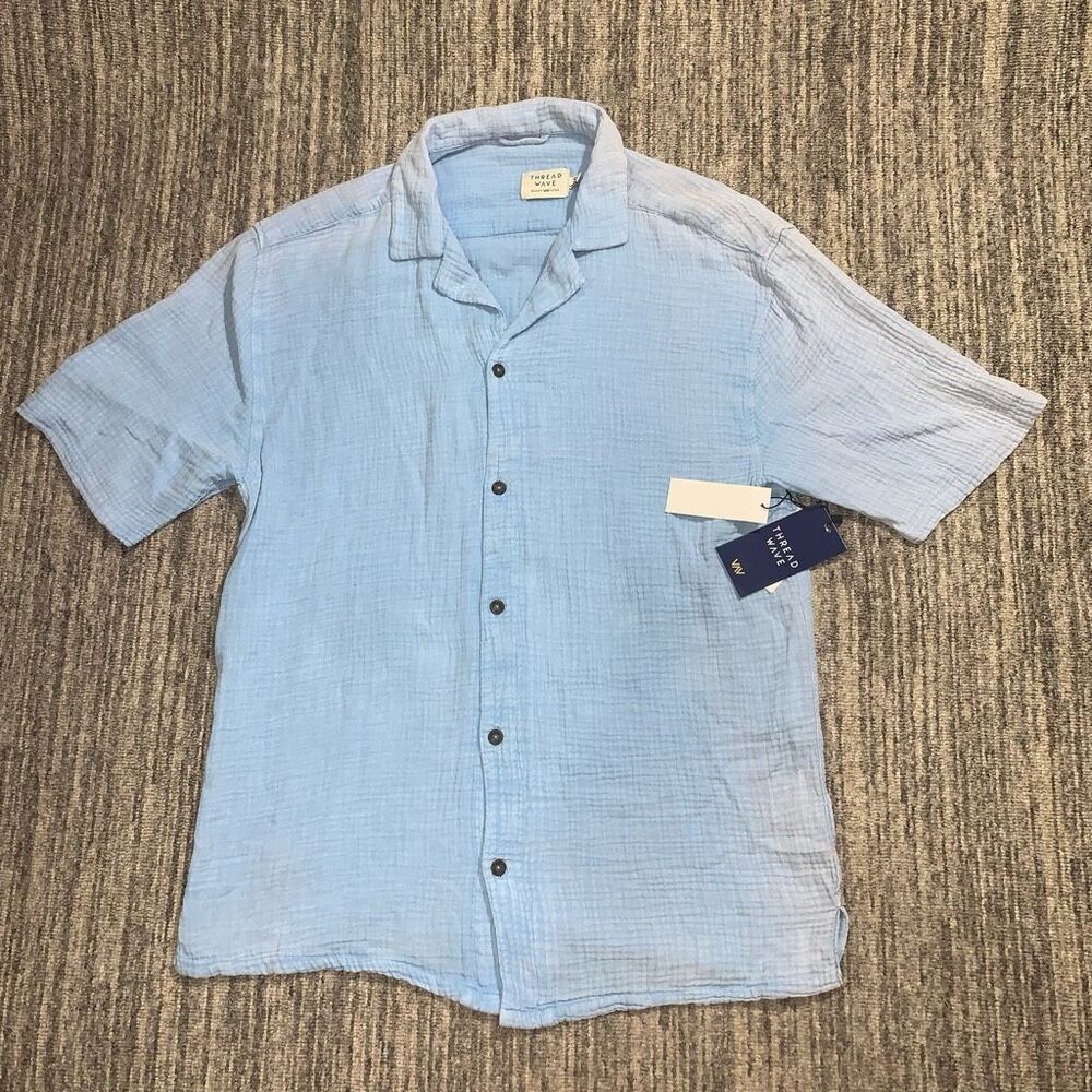 Thread Wave Womens Size‎ Small Button Front Shirt Blue Gauzy Short Sleeve NWT